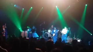 La Santa Cecilia - Pa' Que Trabajar (fragmento)