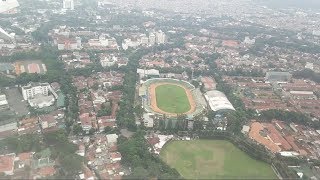 Download lagu [FLIGHT REVIEW] LION AIR JT-950 BOEING 737-800NG BATAM BTH - BANDUNG BDO mp3