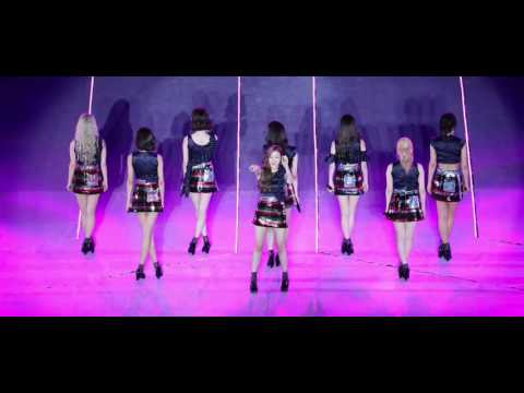 Girls' Generation Gee Live in SM Town Seoul 2017