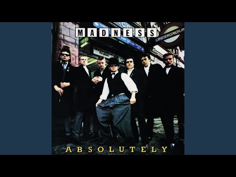Videoclip de Take It or Leave It (2010 Remaster) — Madness