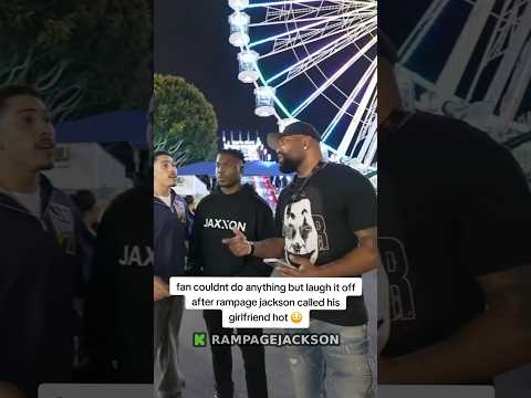 Fan couldnt do anything but laugh it off after Rampage jackson called #Raja #Fan #UFC #Rampage