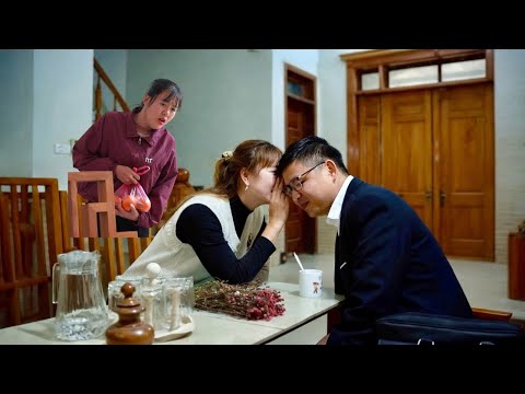 Single mother Tieu Phuong was shocked to discover the surprising truth about her love life