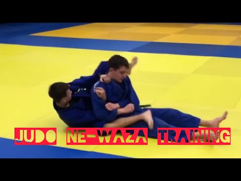 Judo ne-waza training