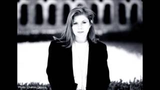 Kirsty MacColl - Still Life (Studio Version)