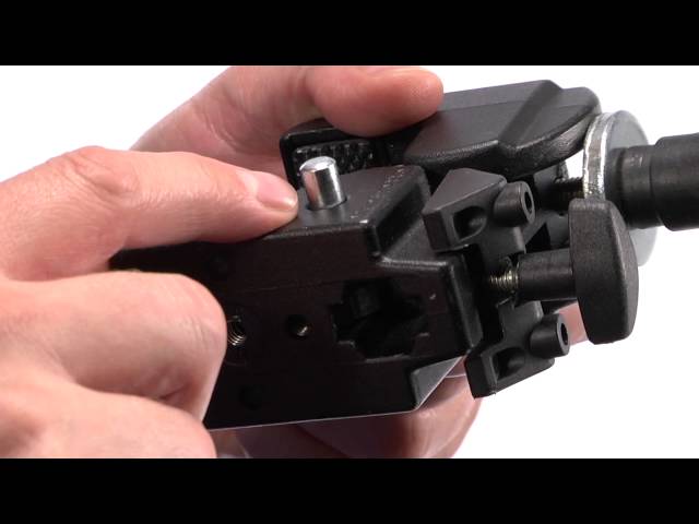 Vídeo relacionado con Manfrotto 035FTC - Abrazaderas (5,500 cm, Negro, 1 pieza)