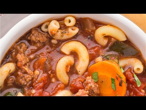 Deliciously Easy Slow Cooker Hamburger Soup Recipe