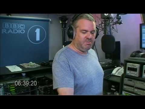 Moyles - Chris back after day off (Web Streaming Tue 14 Jul 06:37-06:45)