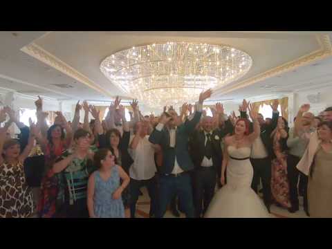 Ingresso Sposi Divertente e Travolgente - Gabri Park Hotel - Musica  Francesco Barattucci Showman