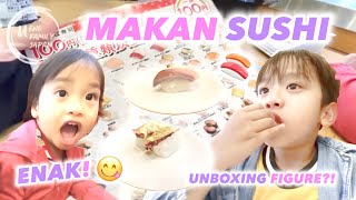 Download lagu EATING SUSHI 🍣‼️AND UNBOXING FIGURES mp3