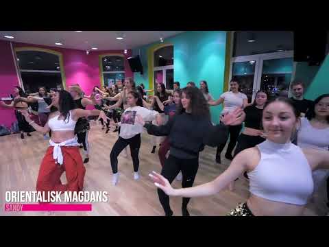 Orientalisk magdans - Sandy