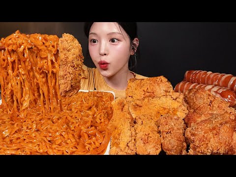 Spicy Carbo Buldak Ramen with KFC Fried Chicken & Sausages Mukbang ASMR