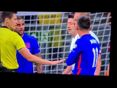 Kamil Glik w konfrontacji z Anglikami