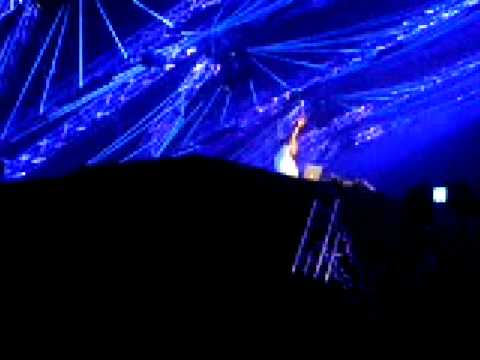 Delerium vs  Gareth Emery - This Is Silence (Myon & Shane 54 Collision)