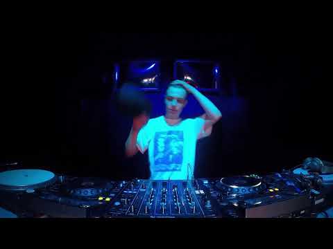 The Blue Oyster: Borees! / 09.09 / 20 - 21