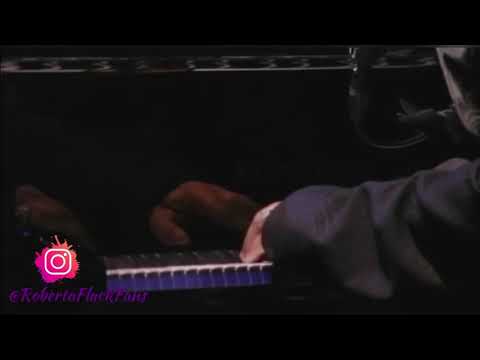 Roberta Flack & Tony Terry Sing “When I’m With You” Live From Billboard in Tokyo,Japan