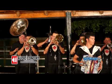 Jose Güicho Ft  Banda La Conquista   El Rey Del Polvo En Vivo 2016