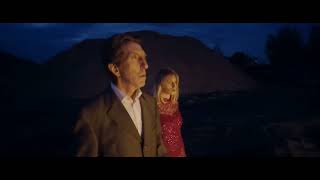 Video zu 'Molly' ansehen Video zu 'Molly' ansehen