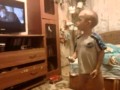 4-х летний мальчик танцует и поет под песню Егор KReeD Самая-самая... 