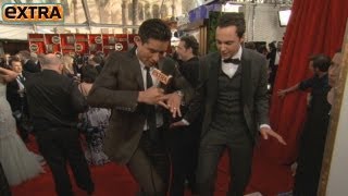 Mario Lopez and Celebs Do the Ray Lewis Dance at the SAG Awards