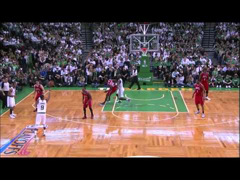 Marvin Williams at C - Kevin Garnett scores