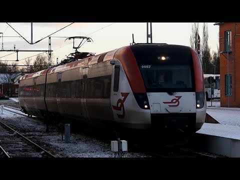 2017/11/15 Tåg i Bergslagen: X54 9057 at Ludvika