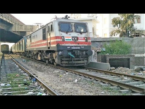 (12498) SHAN-E-PUNJAB (Amritsar - New Delhi) With (GZB) WAP5 Locomotive.!! Video
