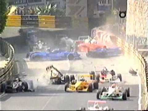F3 pile-up at Macau 1999