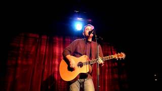 Sean McCann - Widow In The Window (Live)