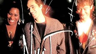 Fredericks Goldman Jones - Nuit (LYRICS)