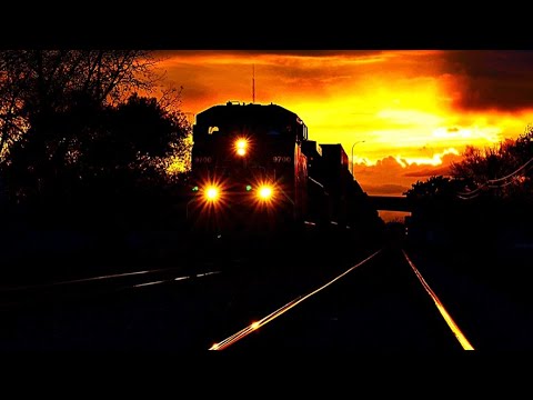 Uspokajający dźwięk pociągu do głębokiego snu. Pukanie kół pociągu. Dźwięki pociągu do spania.