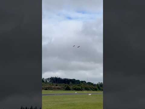 Tomahawk Futura jet formation #rcplanes #jetpower #flyforfun