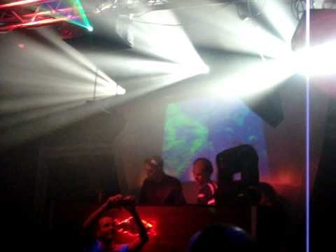 Airwave & Ferry Tayle (4) live @ Luminosity Club Players Zoetermeer 2008 nov