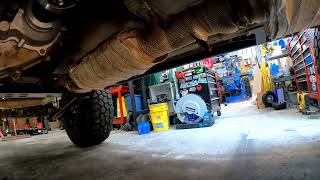 1998 Jeep Cherokee XJ -- Replacing O2 Sensors and Repairing Threads in O2 Sensor Bung
