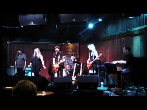 john gaar band - roll like that - Saxon pub 8/19/18