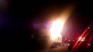 preview picture of video 'House in Columbia Tn burning'