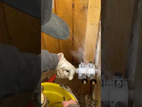 No Shut Off, No Problem! Just Freeze It! #plumber #plumbing  #pipefreezing