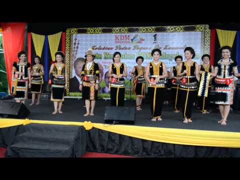 KDM Malaysia 2015 Menggatal with UNDUK NGADAU pretty damsels