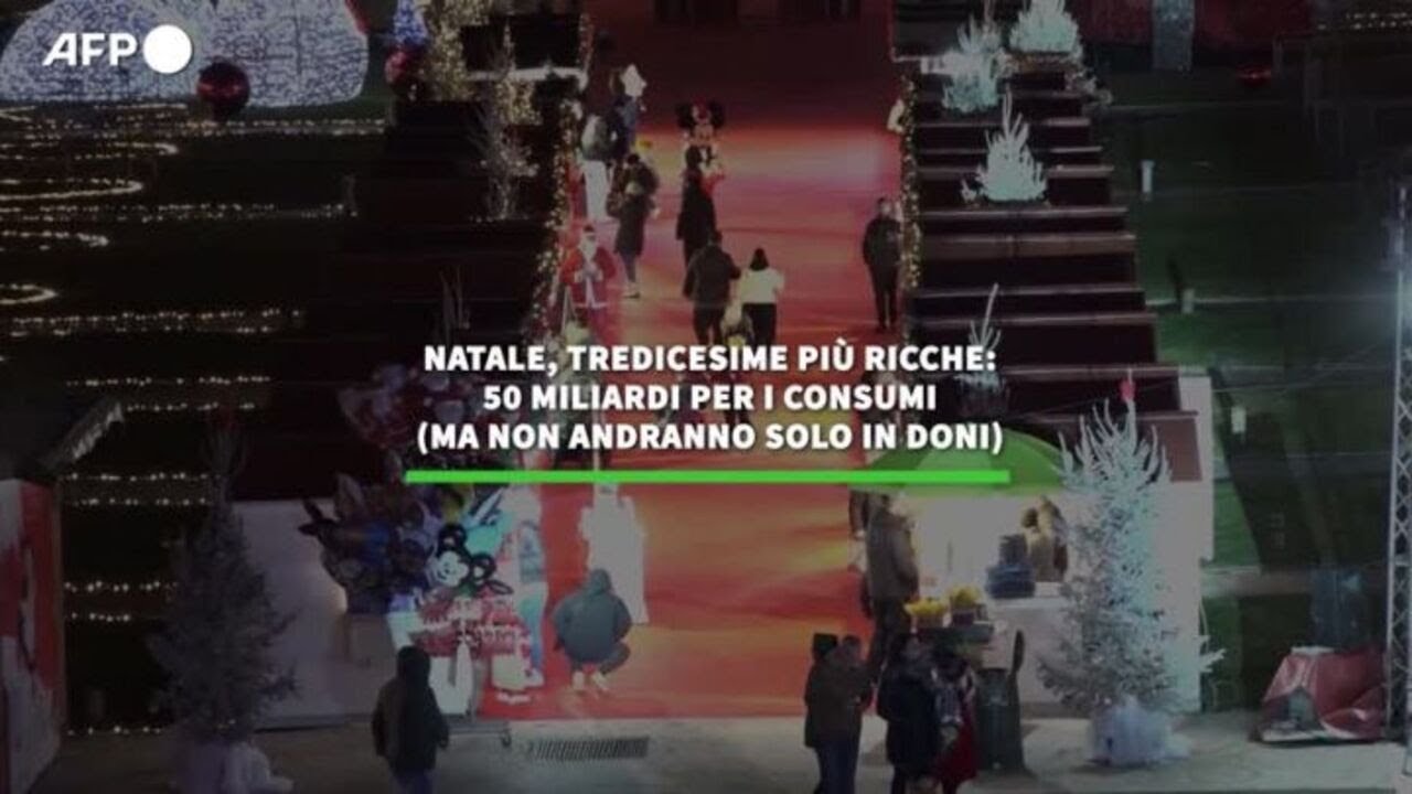 Natale, tredicesime: 50 miliardi per i consumi (ma non andranno solo in doni)