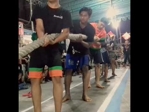 Joko Lowok vs bajak laut