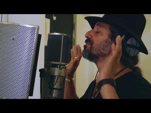 Erann DD synger "Anna, tilgiv mig" til EFTER BRYLLUPPET