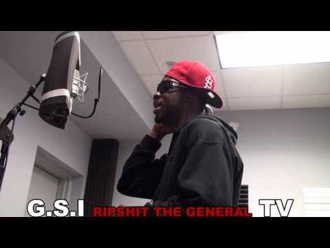 Rip The General in the studio 2011 2012 best rapper (Fresh out the fire)