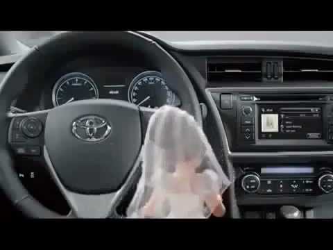 Toyota Auris Bebek Oyuncak Gelin Damat Ali Reklamı 2013