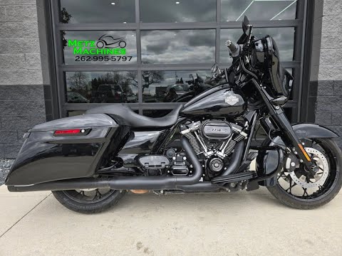 2021 Harley-Davidson Street Glide® Special in Kenosha, Wisconsin - Video 1