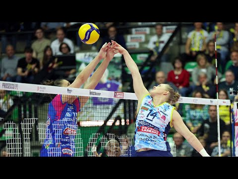 ALL "MEGA RALLY" of the Semifinal Conegliano - Novara | Lega Volley Femminile 2023