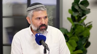 במקום ויתורים - חוויות הצלחה | למה קשב וריכוז הם מתנה גדולה? (חדשות ערוץ 7) - התמונה מוצגת ישירות מתוך אתר האינטרנט יוטיוב. זכויות היוצרים בתמונה שייכות ליוצרה. קישור קרדיט למקור התוכן נמצא בתוך דף הסרטון