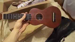 Video thumbnail for UNBOXING Diamond Head DU-150 Soprano Ukelele by Cheston Uy