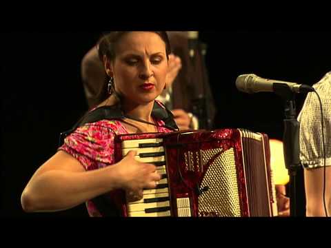 Kai sirpsta vyšnios Suvalkijoj -  Vytauto Kernagio dainos atliekamos Naisių vasaros teatro