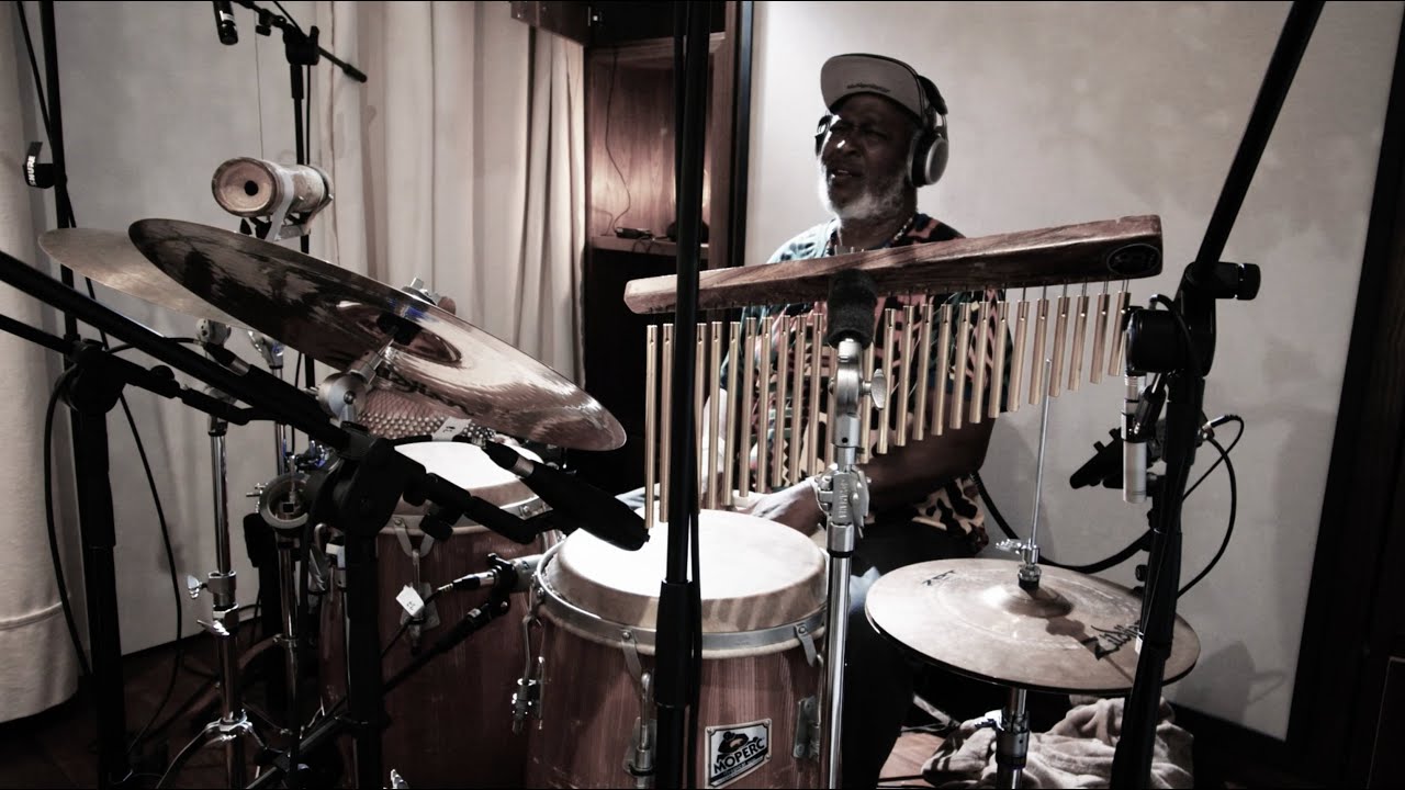 Tropical Jazz Trio - Dindé (Clip Officiel)