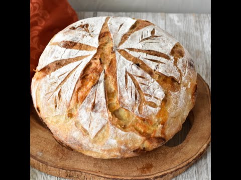 Pepper Jack and Apple Sourdough Bread