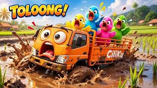 Download lagu Aduh...Truknya Terjebak! Ayo Tolong Bantu😮🛻| Roda Roda Truk Ceria Bersama Hewan Lucu - Lagu Anak 3D mp3